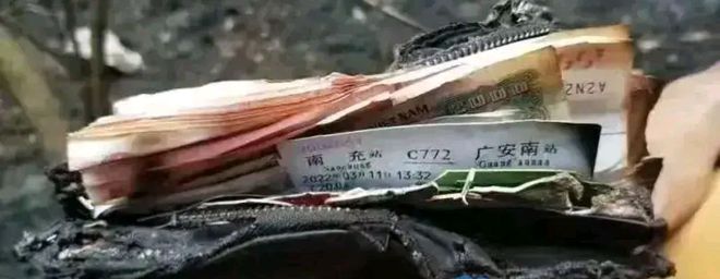 東航空難（MU5735）為什么找不到人，哪怕是“碎肉骨頭”？